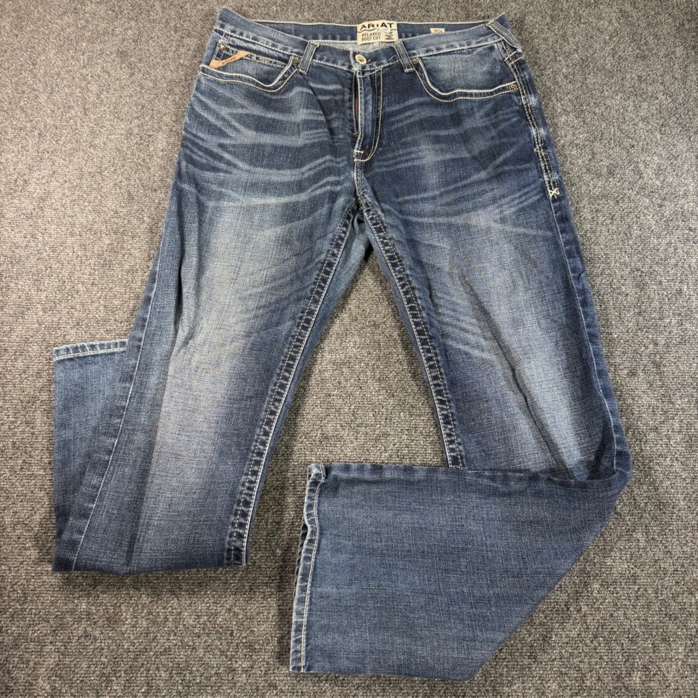 Ariat M4 Mens Relaxed Boot Cut Jeans Medium Wash Blue Denim 35x34 Workwear - Picture 2 of 7